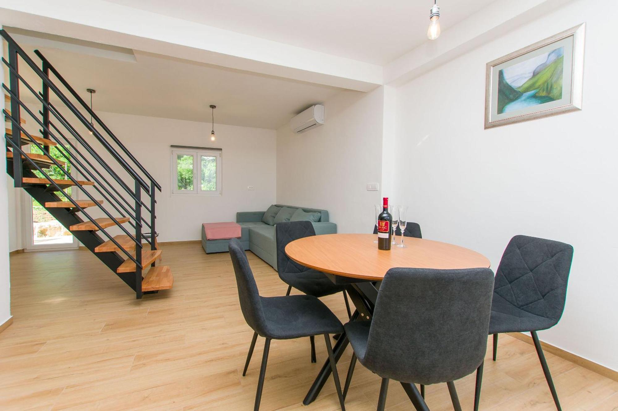 Apartment Petea Omiš Extérieur photo