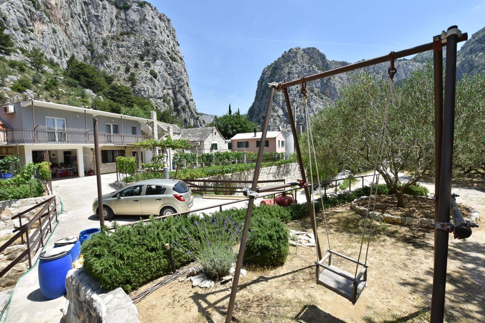 Apartment Petea Omiš Extérieur photo